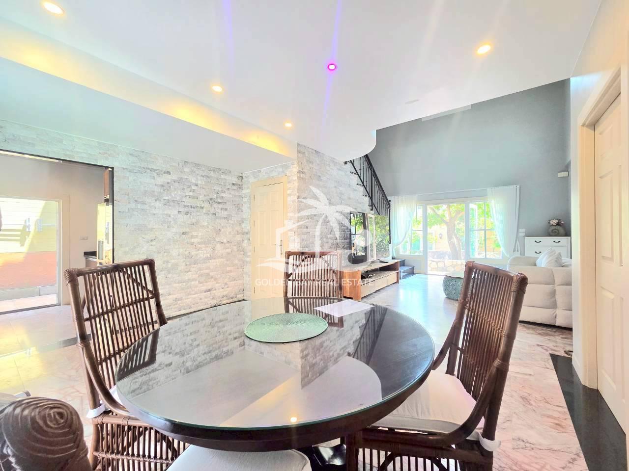 Silk Road Place – East Pattaya