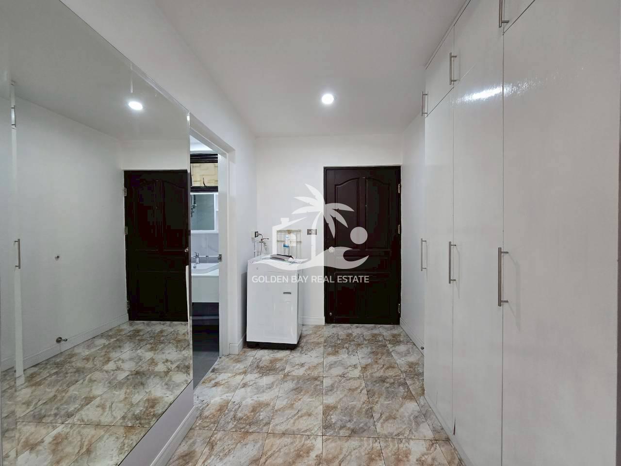 Jomtien Complex – Jomtien