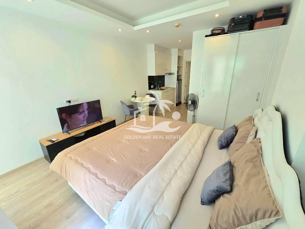1 (2) Siam Oriental Dream – Pratumnak Hill