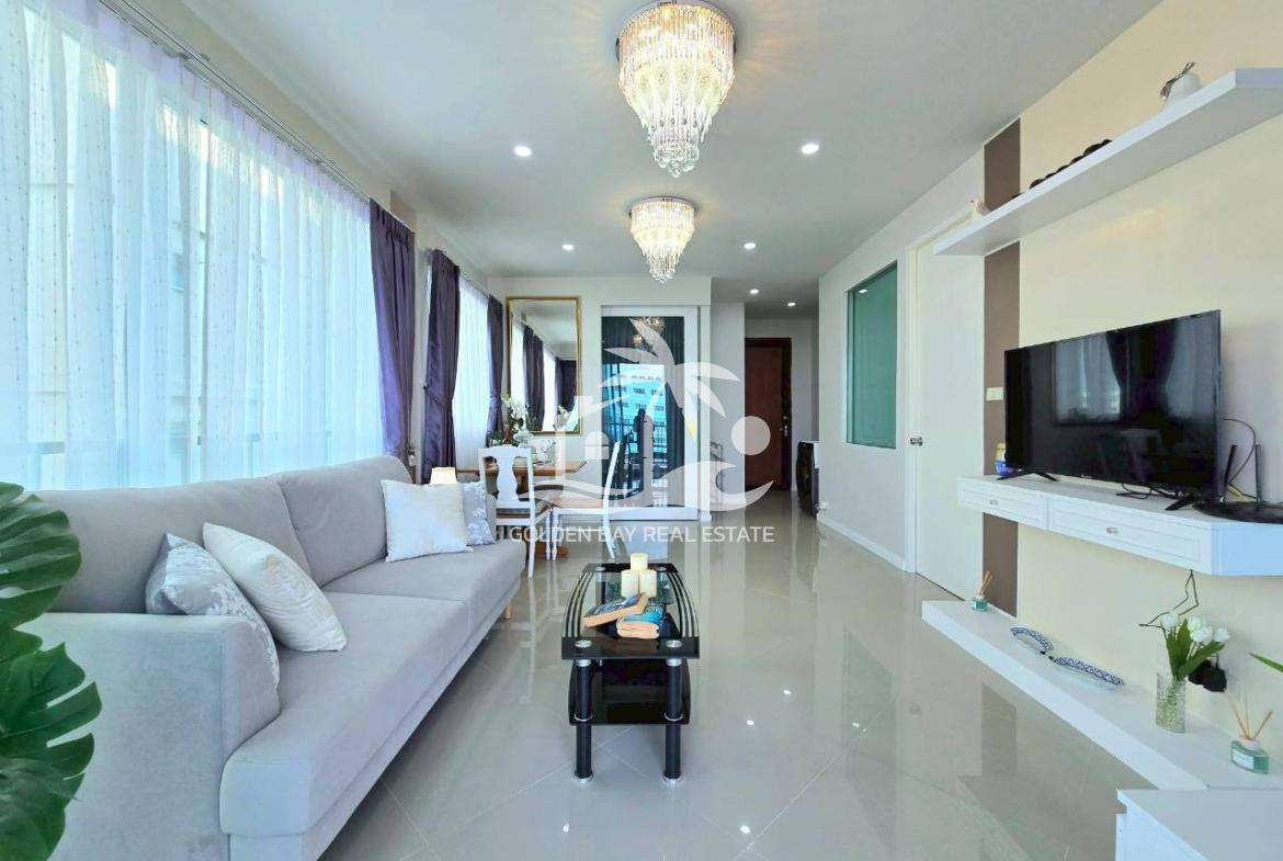 Diamond Suites – Pratumnak Hill