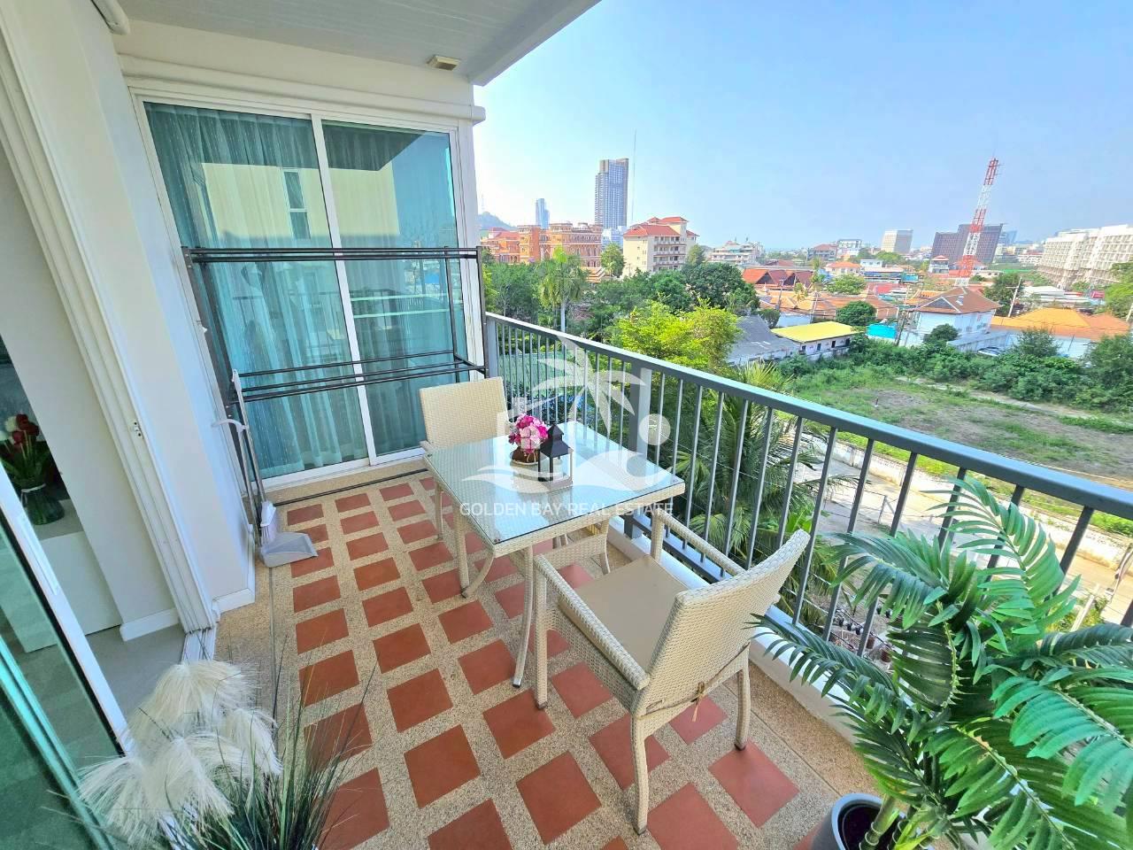 1 (36) Diamond Suites – Pratumnak Hill