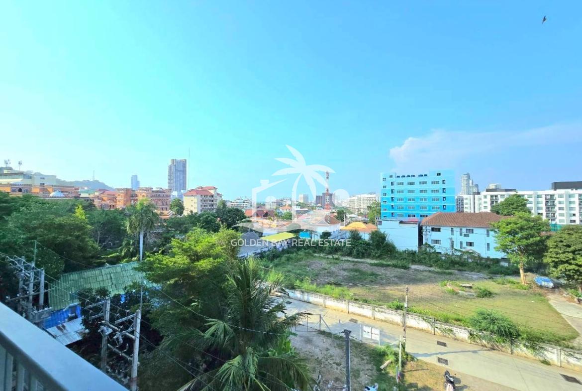 Diamond Suites – Pratumnak Hill