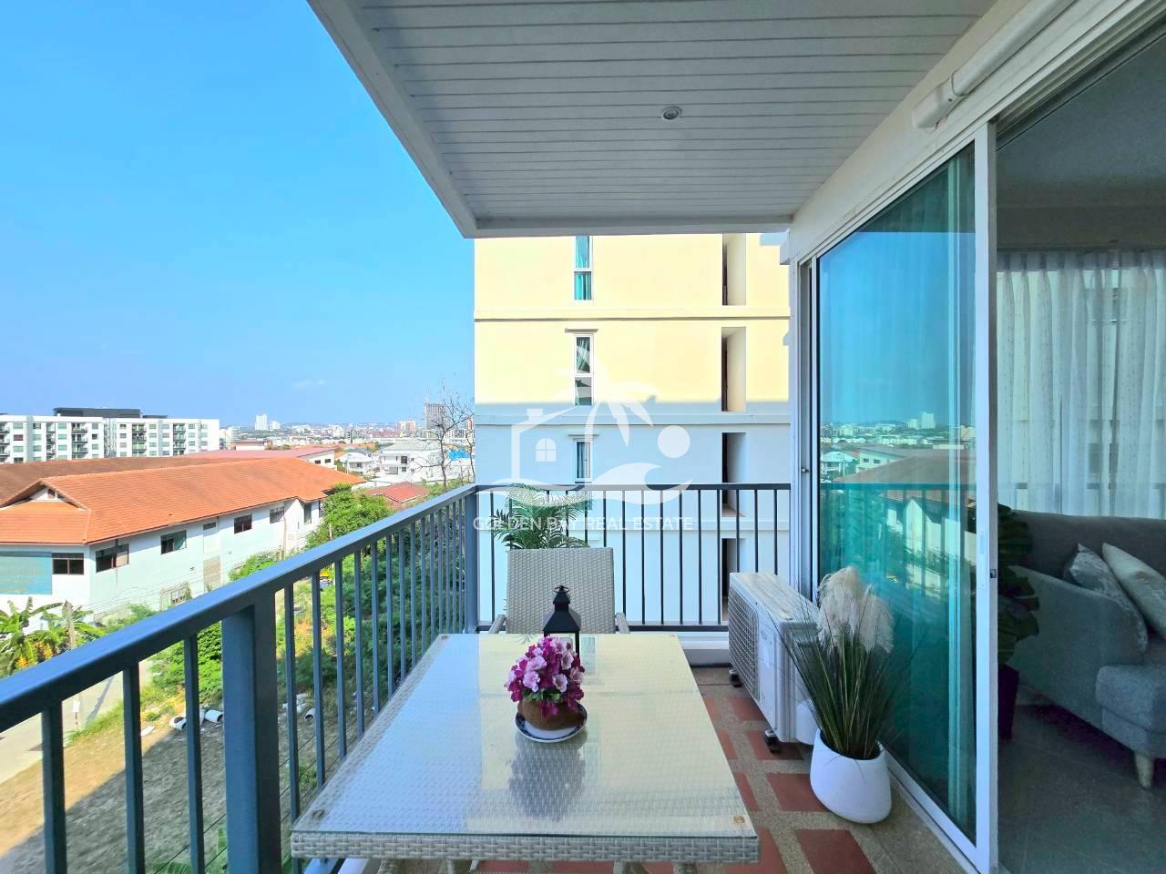 1 (39) Diamond Suites – Pratumnak Hill