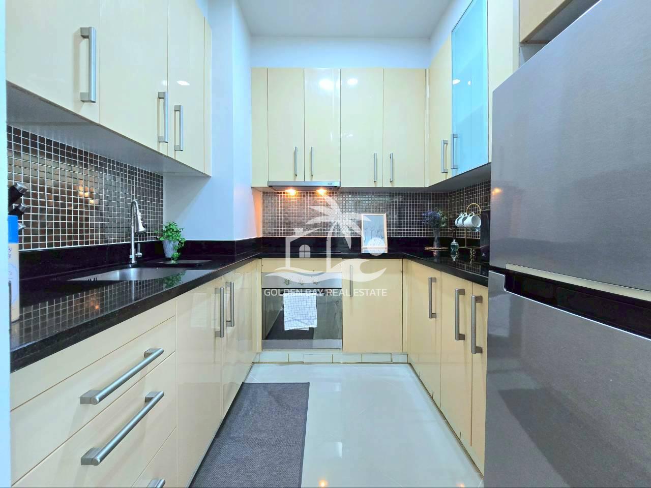 1 (45) Diamond Suites – Pratumnak Hill
