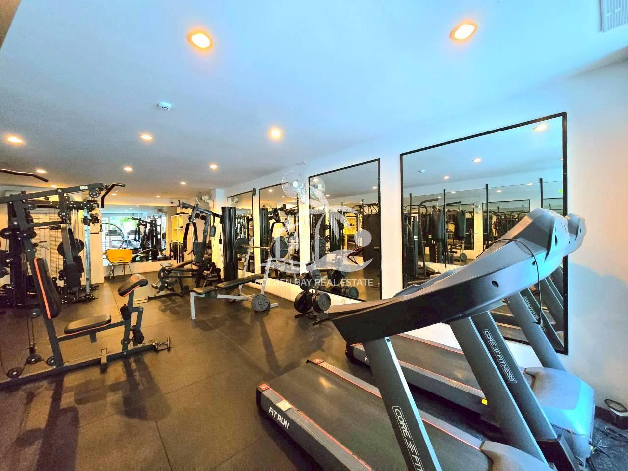 1 (50) Diamond Suites – Pratumnak Hill