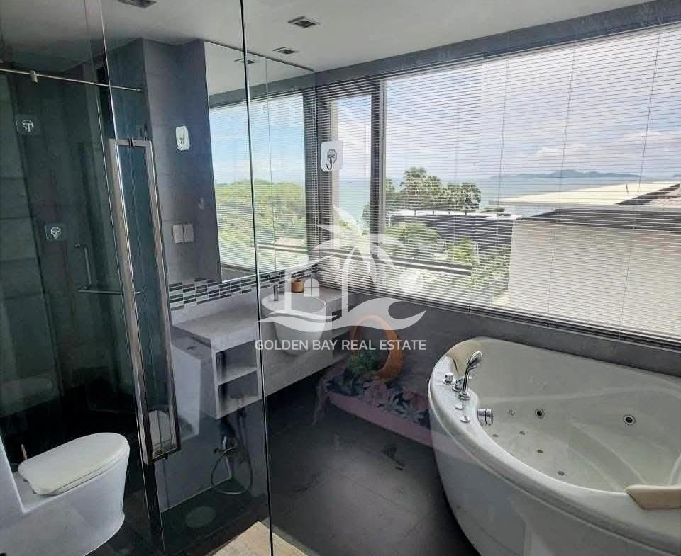 Ananya Beachfront Condominium – Wongamat
