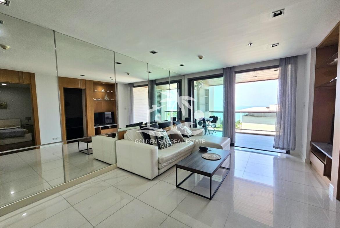 Ananya Beachfront Condominium – Wongamat