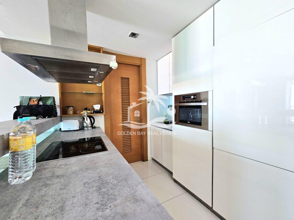 Ananya Beachfront Condominium – Wongamat