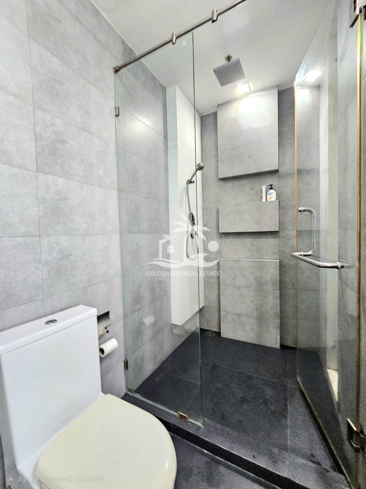 Ananya Beachfront Condominium – Wongamat