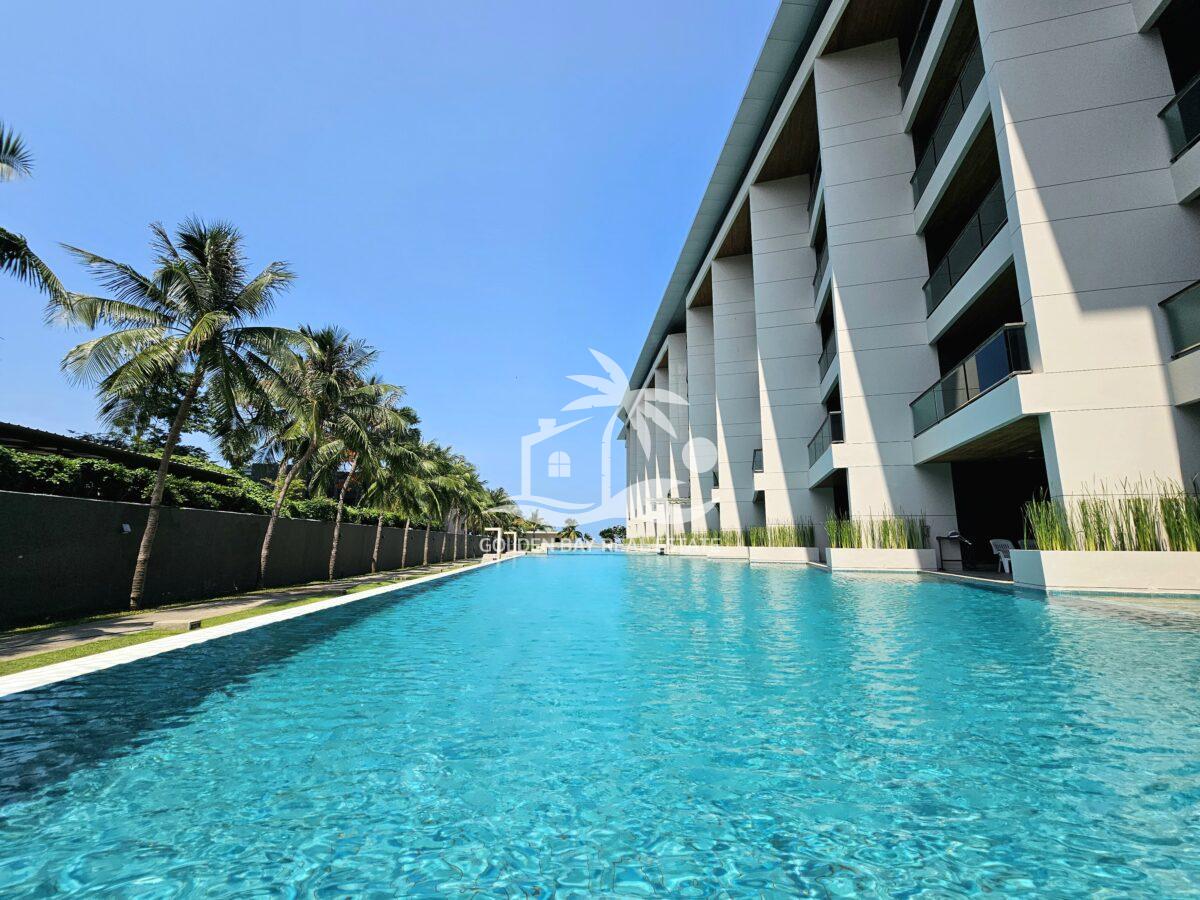 Ananya Beachfront Condominium – Wongamat