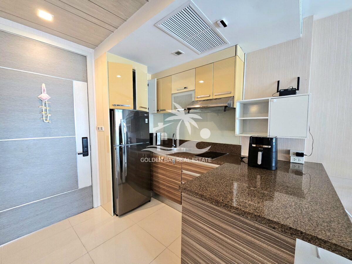 Apus – Pattaya City