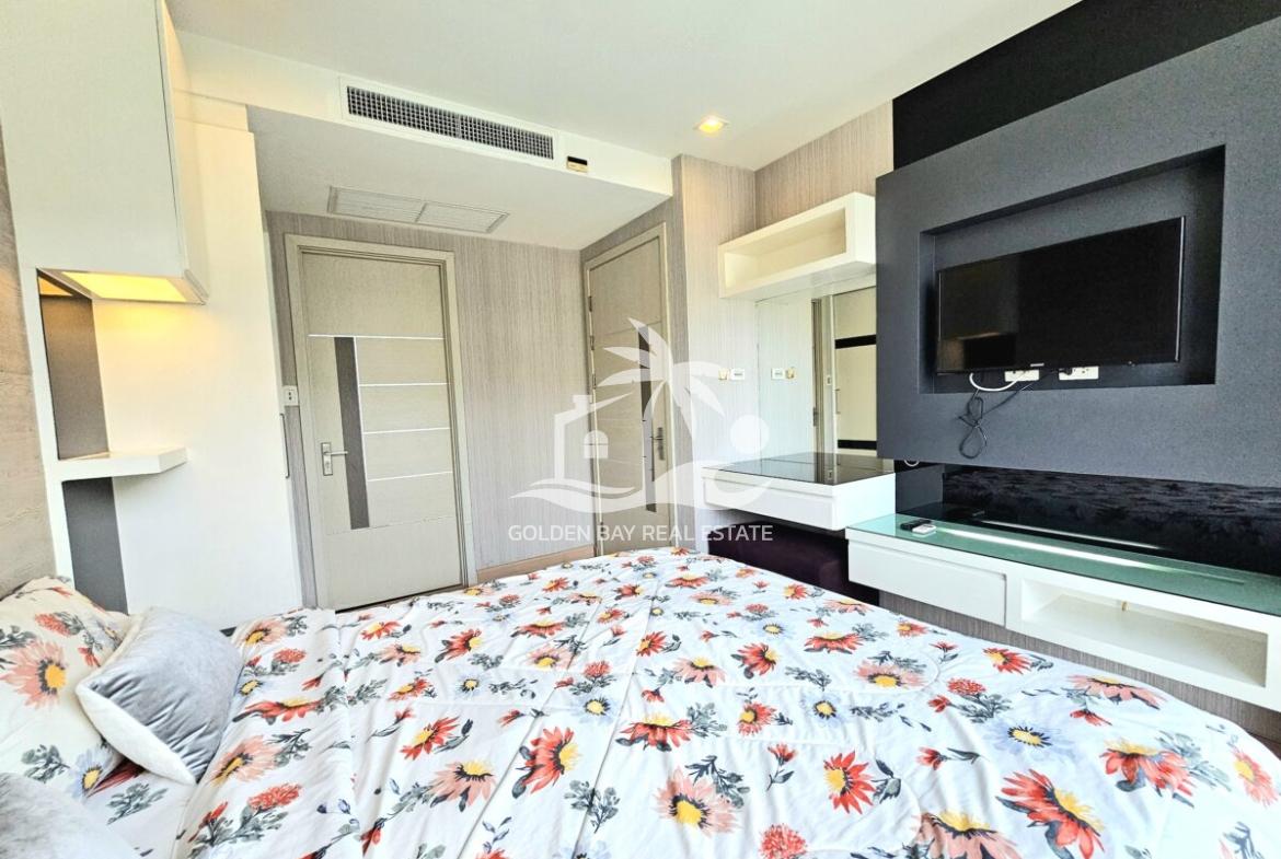 Apus – Pattaya City