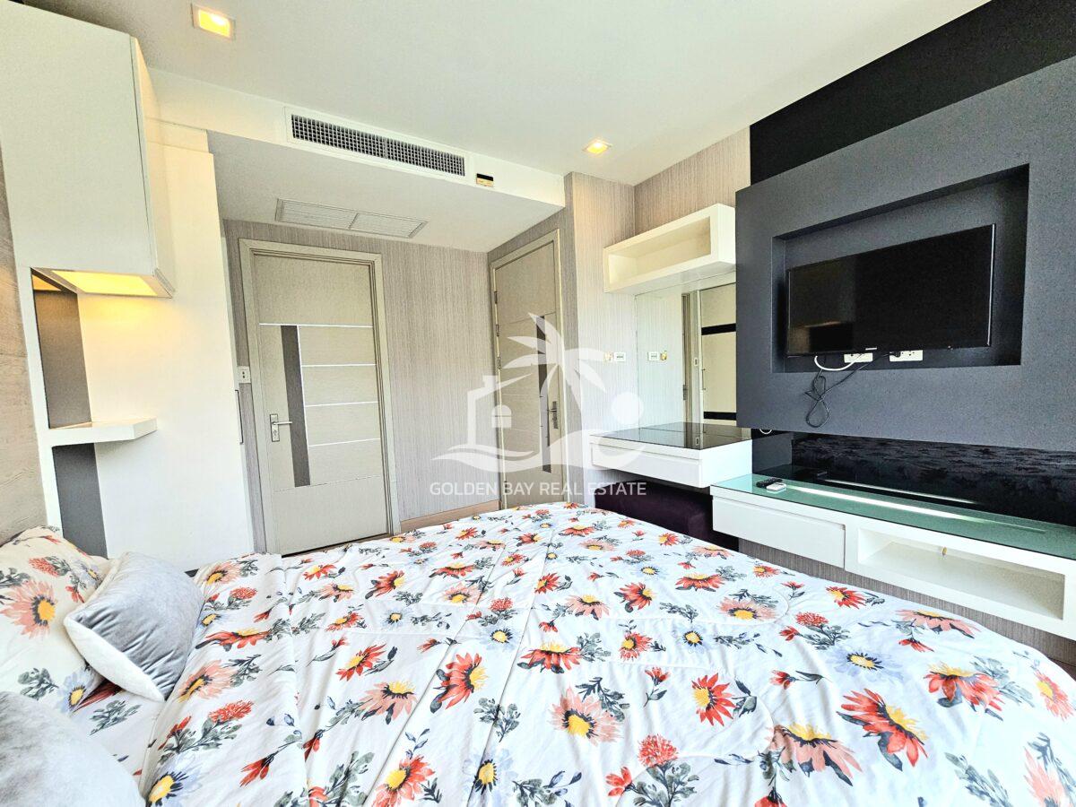 Apus – Pattaya City