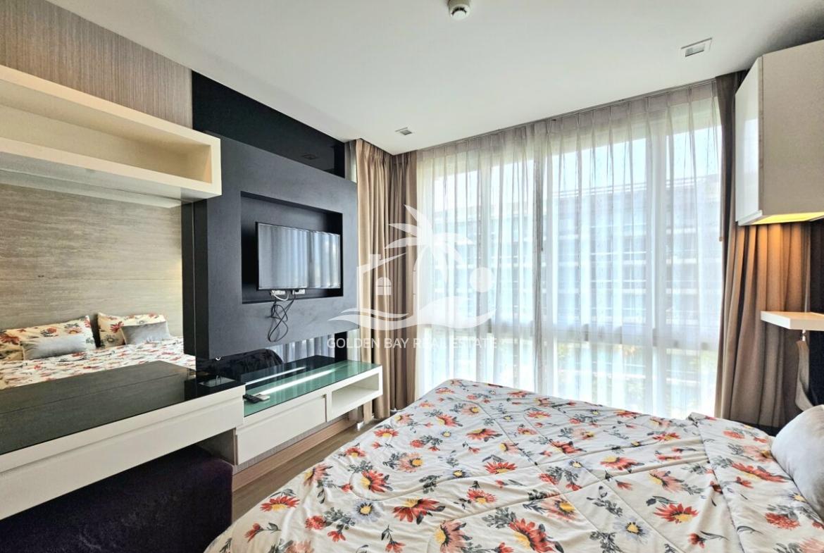 Apus – Pattaya City