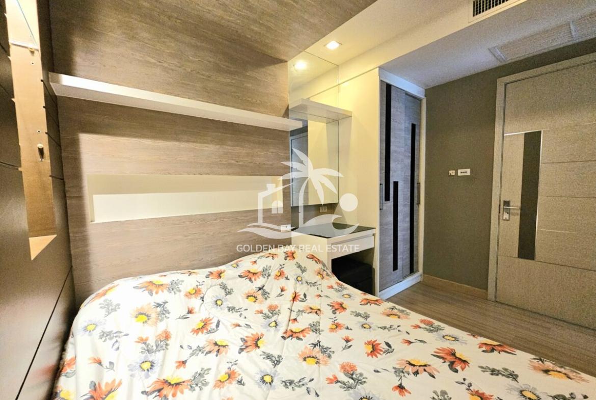 Apus – Pattaya City