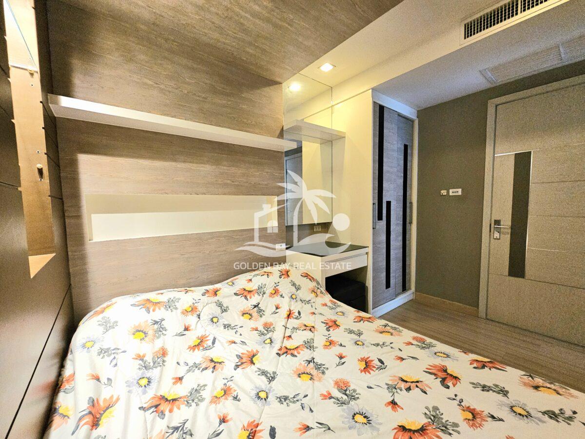 Apus – Pattaya City