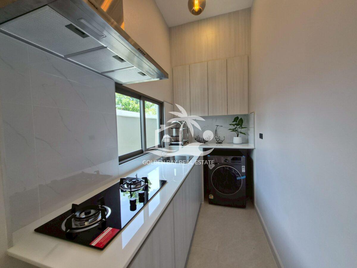 LINE_ALBUM_872_260409_14 The Private House 87 – East Pattaya