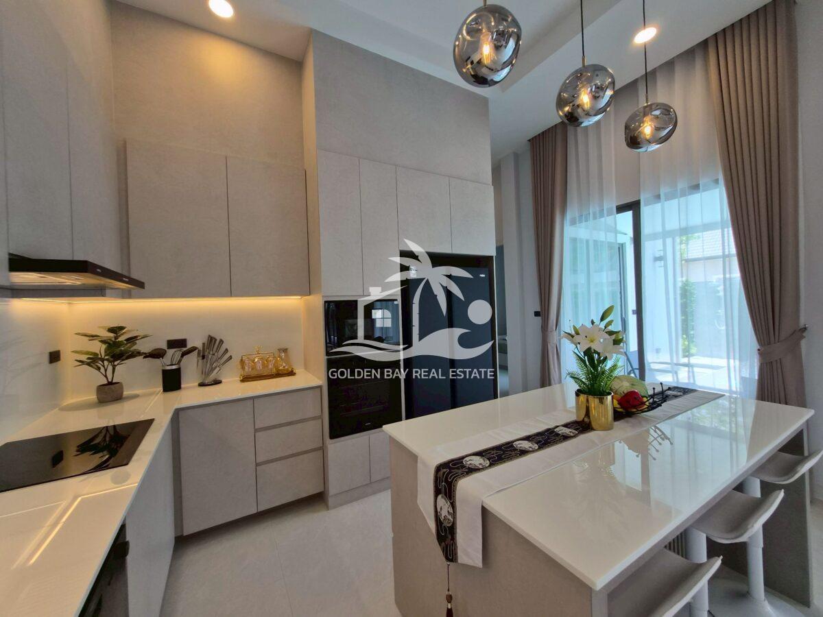LINE_ALBUM_872_260409_17 The Private House 87 – East Pattaya