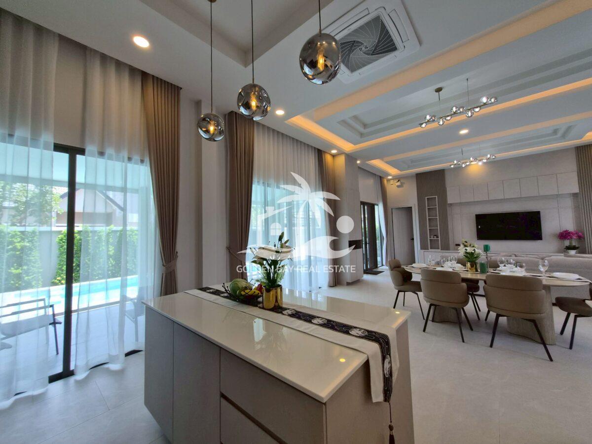 LINE_ALBUM_872_260409_18 The Private House 87 – East Pattaya