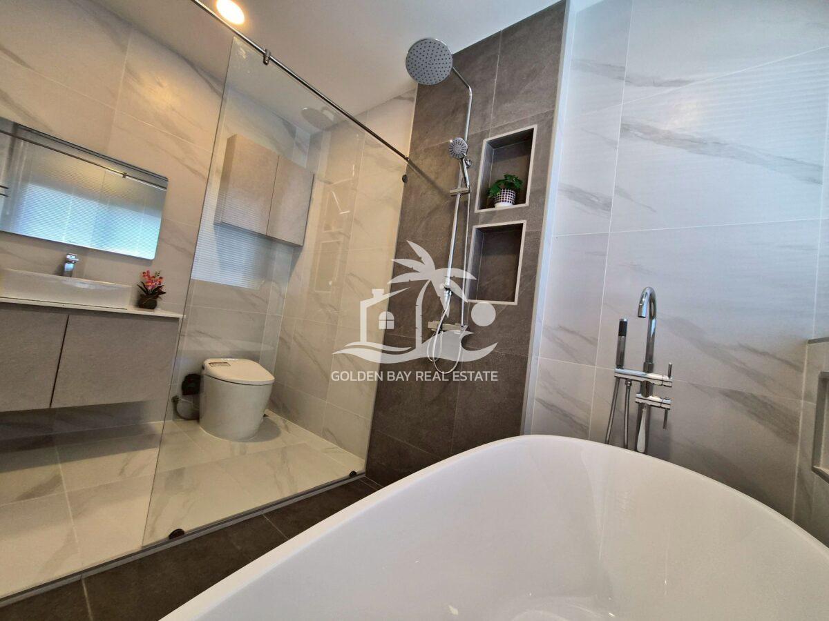 LINE_ALBUM_872_260409_30 The Private House 87 – East Pattaya