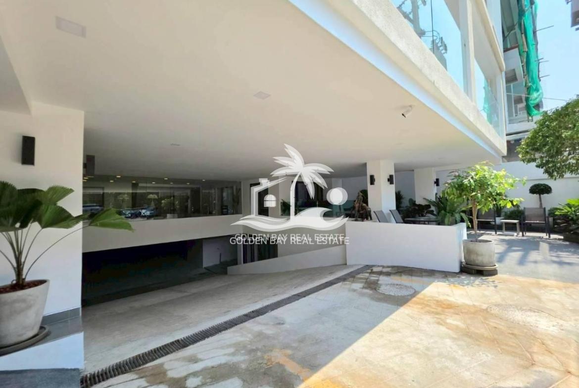 Key Residence – Pratumanak Hill