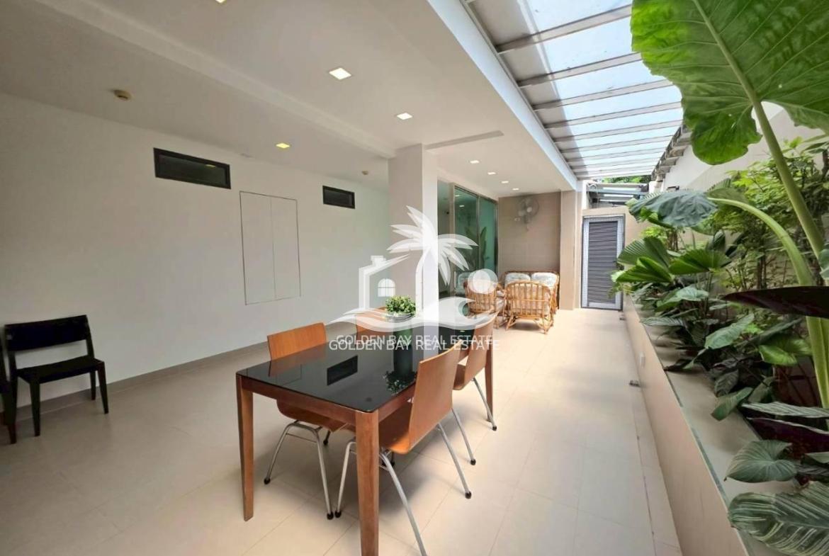 Key Residence – Pratumanak Hill