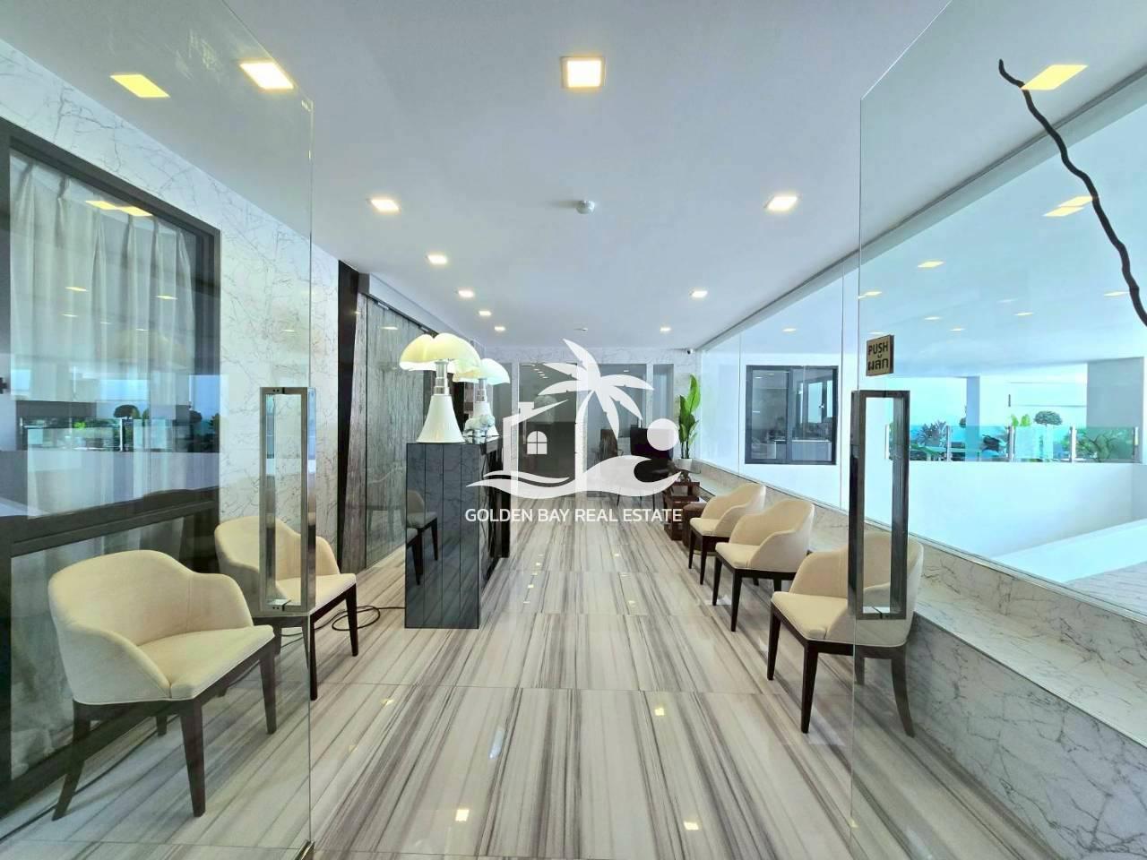 Key Residence – Pratumanak Hill
