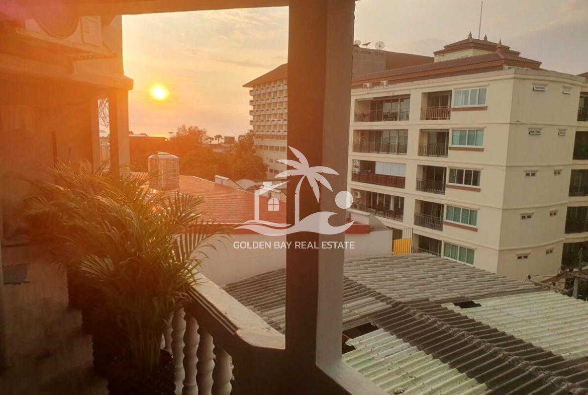 Jomtien Thip – Jomtien