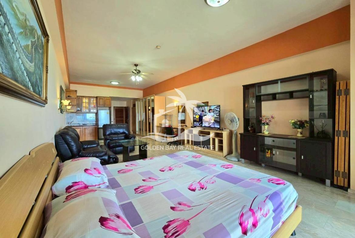 Jomtien Complex – Jomtien