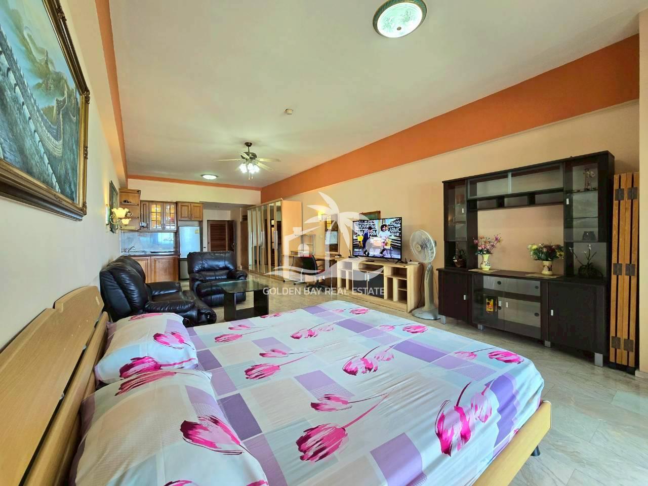 Jomtien Complex – Jomtien