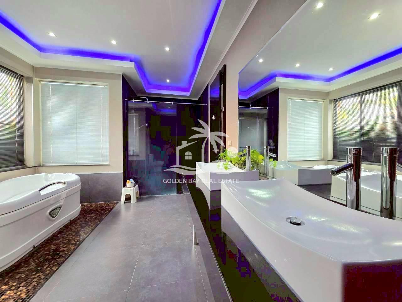 1 (12) Freeway Villas – East Pattaya