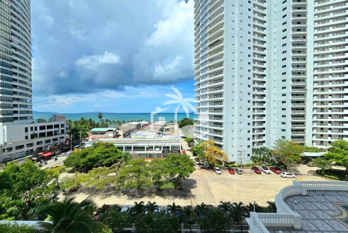 Jomtien Complex – Jomtien