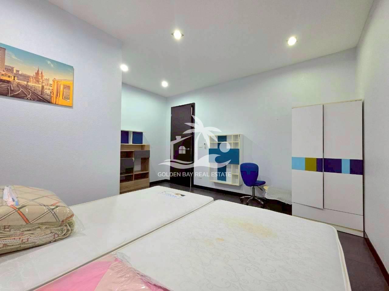 1 (17) Freeway Villas – East Pattaya