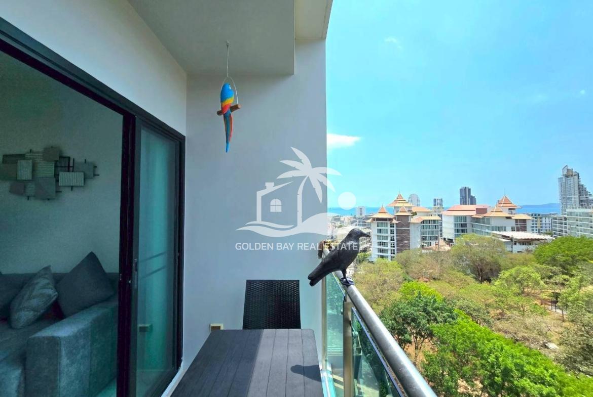 The Axis Condominium – Pratumnak Hill