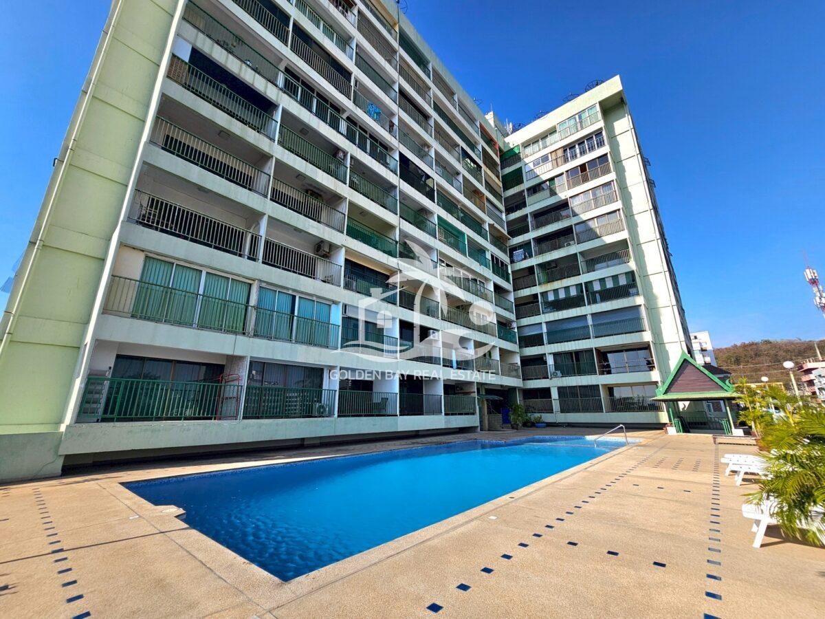 1 (2) Sombat Pattaya Condotel – Pratumnak Hill