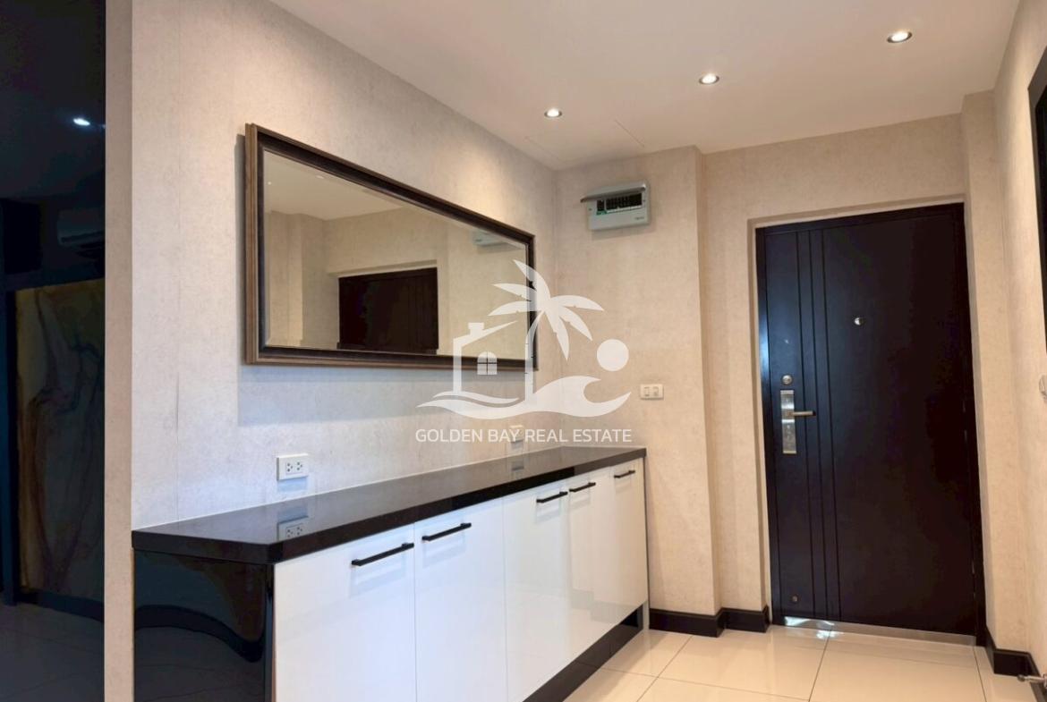 Siam Royal Ocean View – Pratumnak Hill