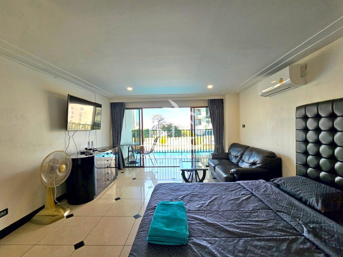 1 (20) Sombat Pattaya Condotel – Pratumnak Hill