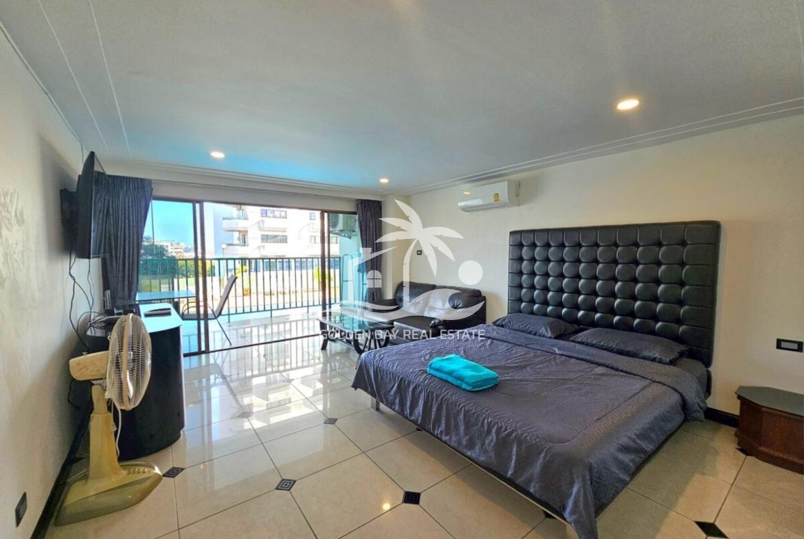Sombat Pattaya Condotel – Pratumnak Hill