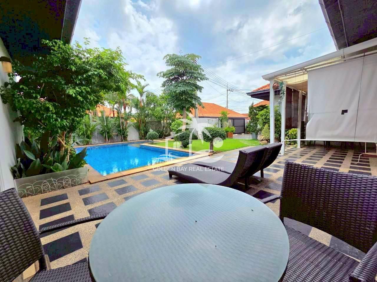 1 (22) Freeway Villas – East Pattaya