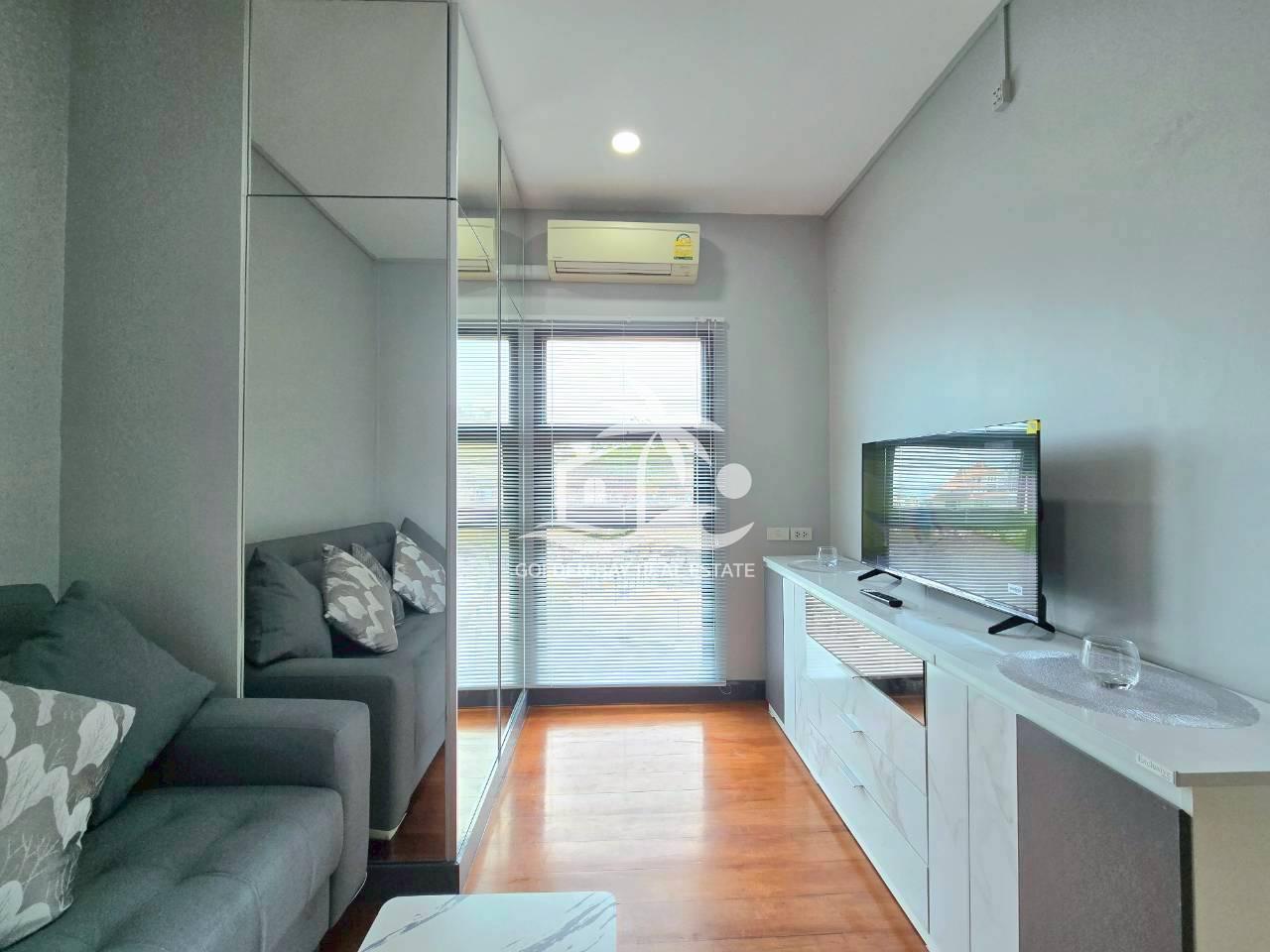 The Axis Condominium – Pratumnak Hill