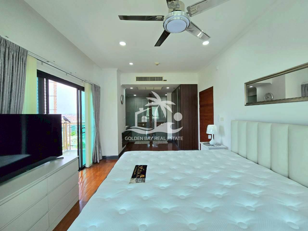 The Axis Condominium – Pratumnak Hill