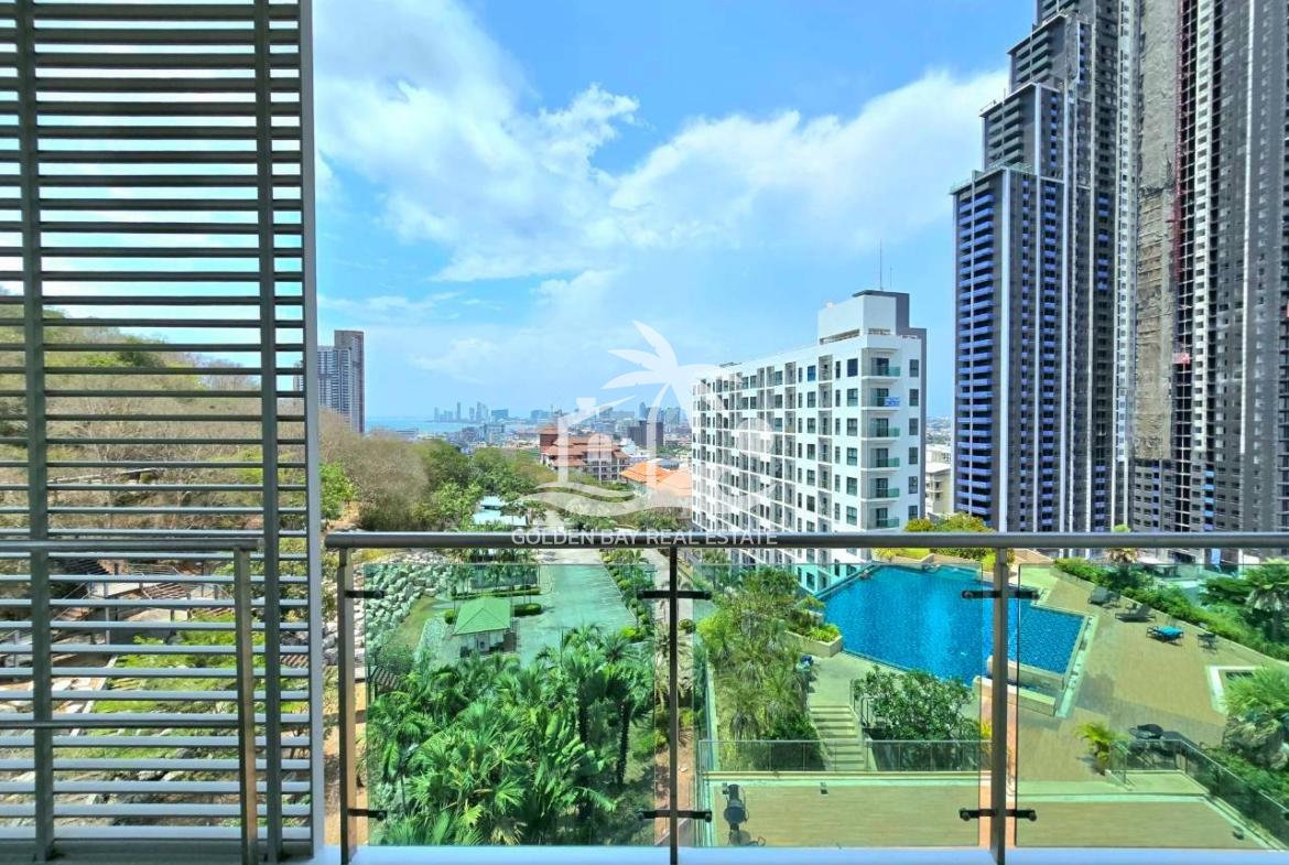 The Axis Condominium – Pratumnak Hill