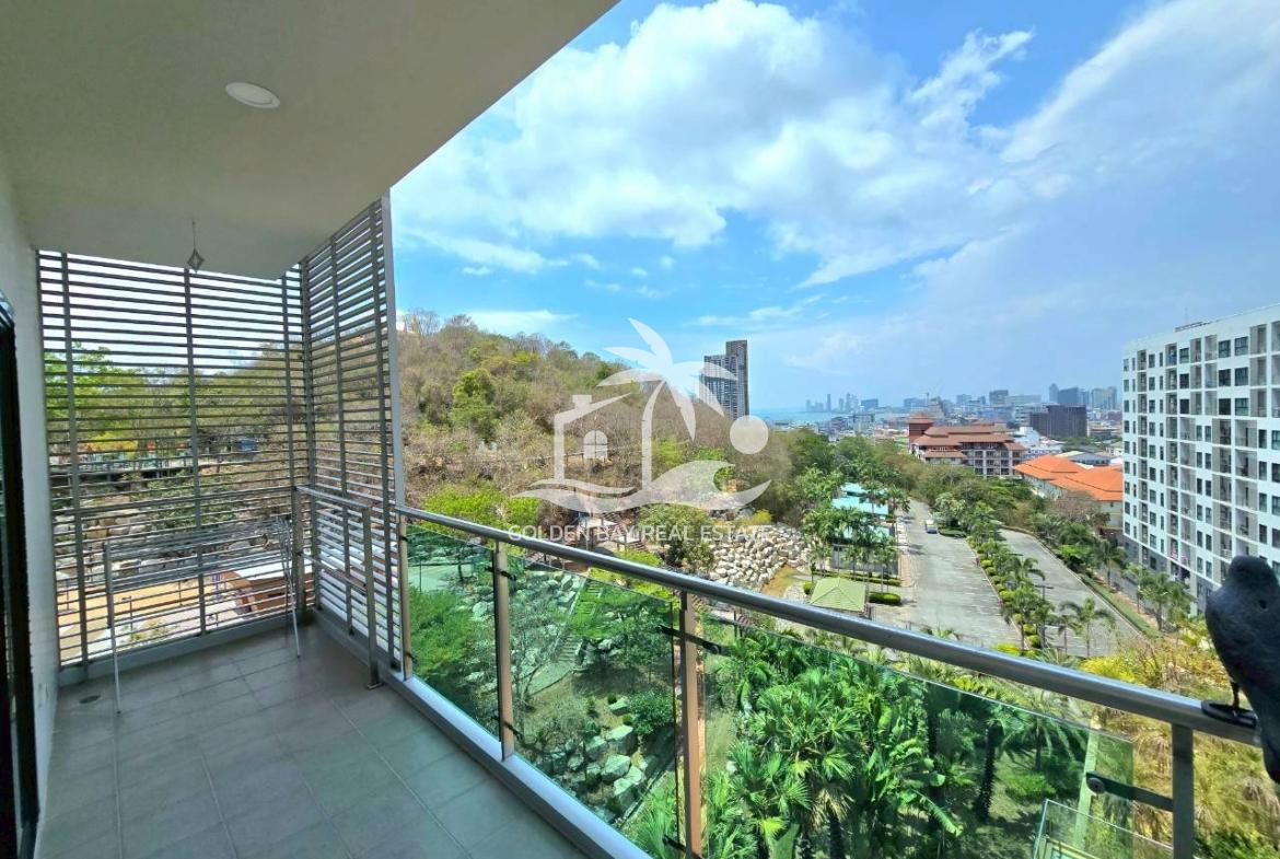 The Axis Condominium – Pratumnak Hill