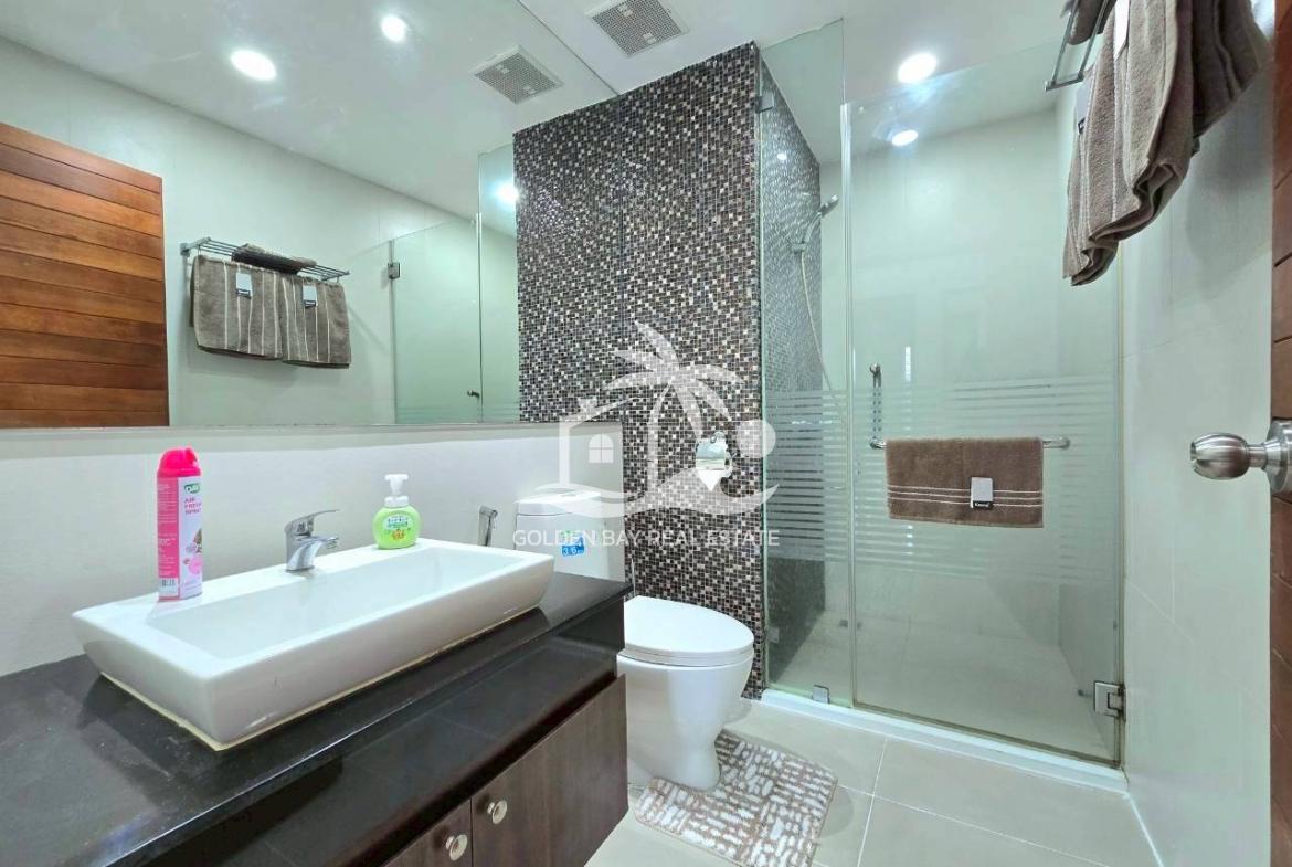 The Axis Condominium – Pratumnak Hill