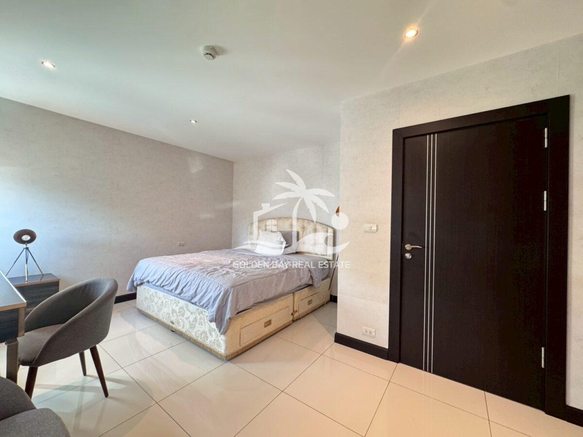 Siam Royal Ocean View – Pratumnak Hill