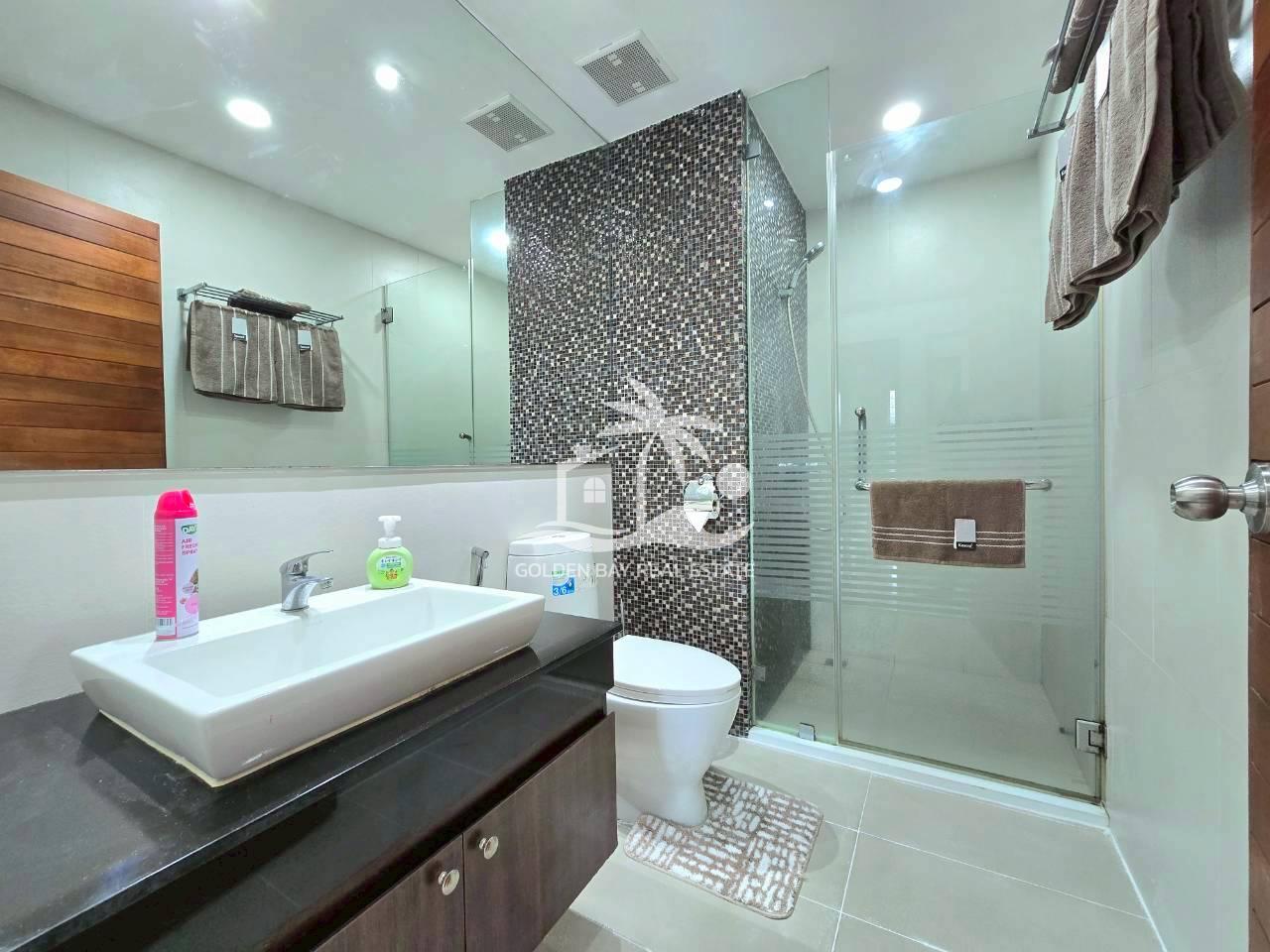 The Axis Condominium – Pratumnak Hill
