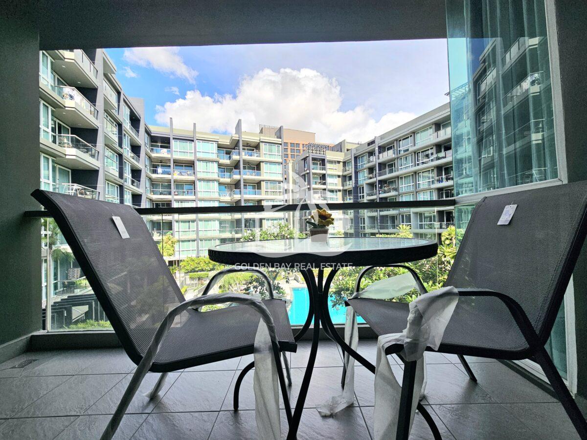 Apus – Pattaya City