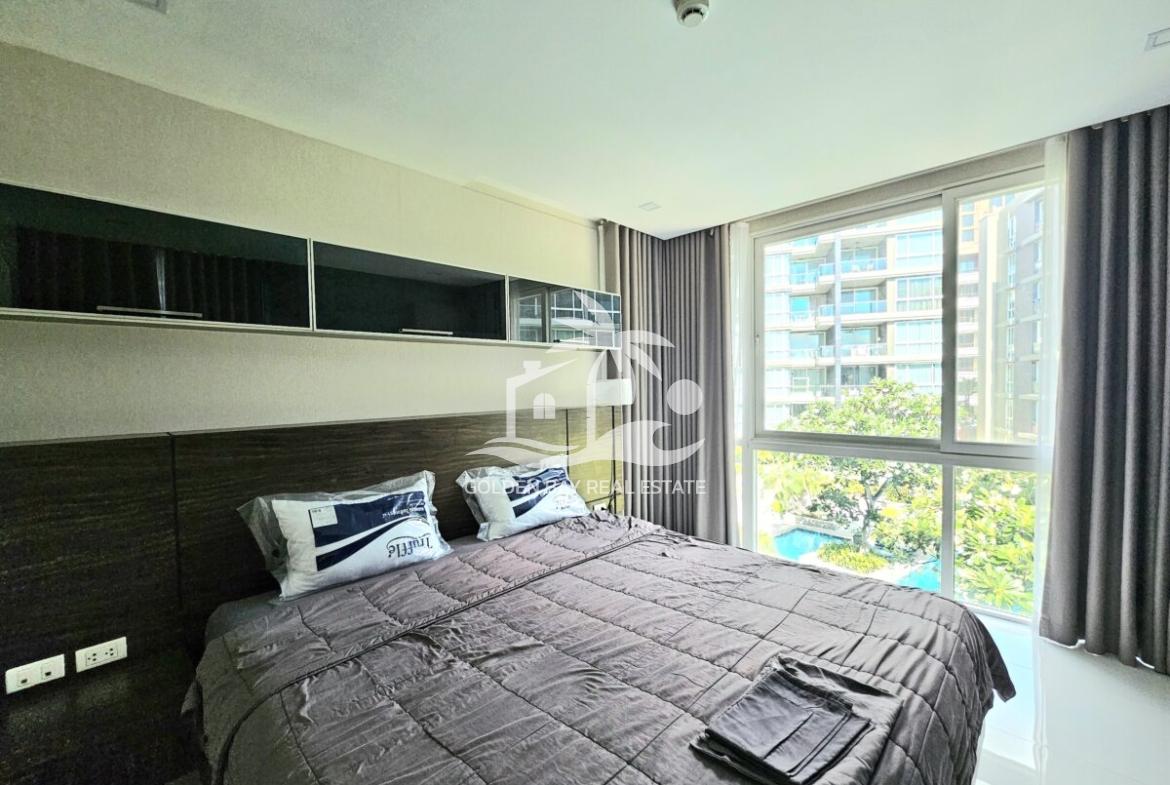 Apus – Pattaya City