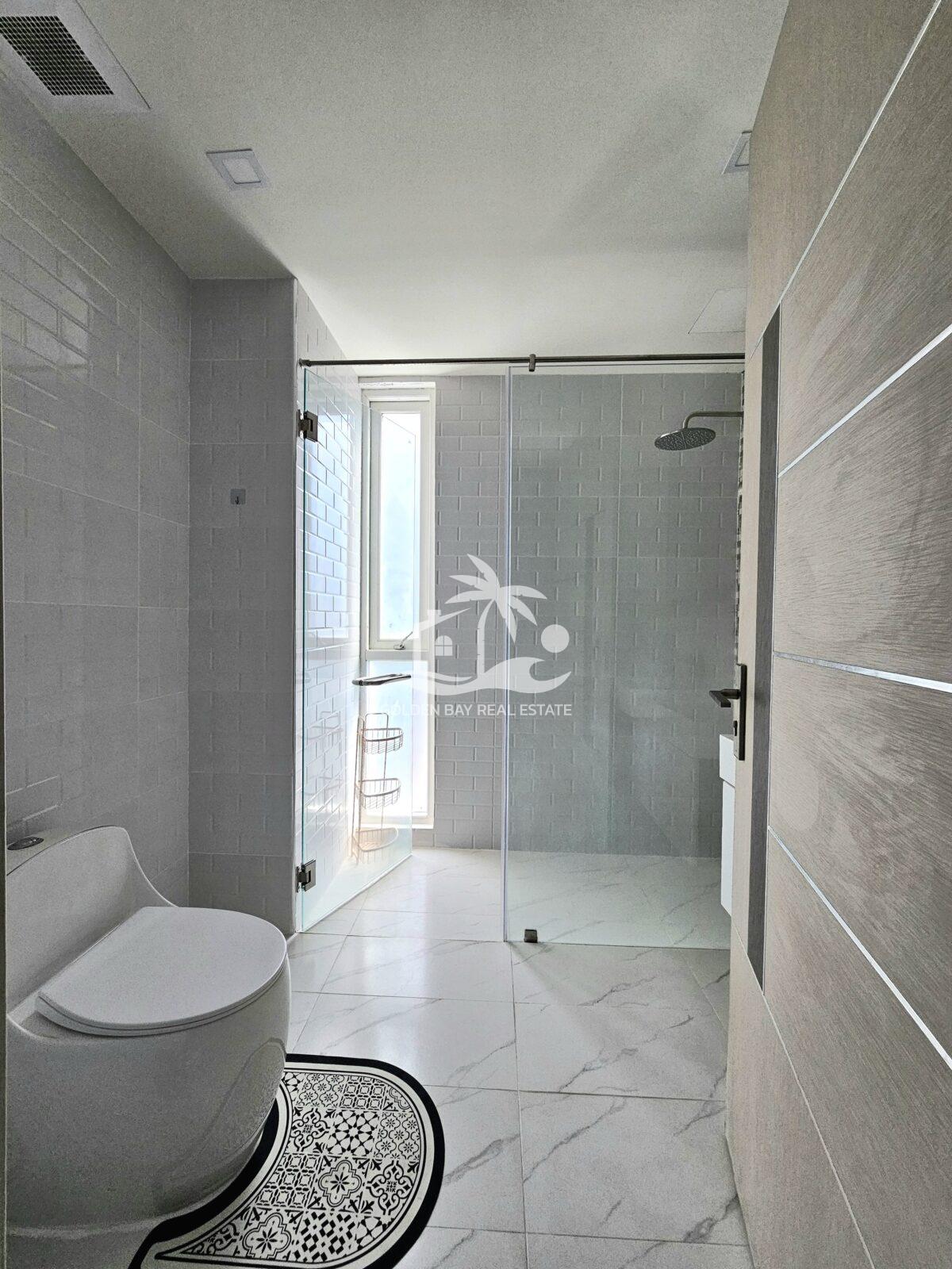 Apus – Pattaya City