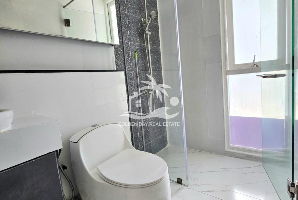 Apus – Pattaya City